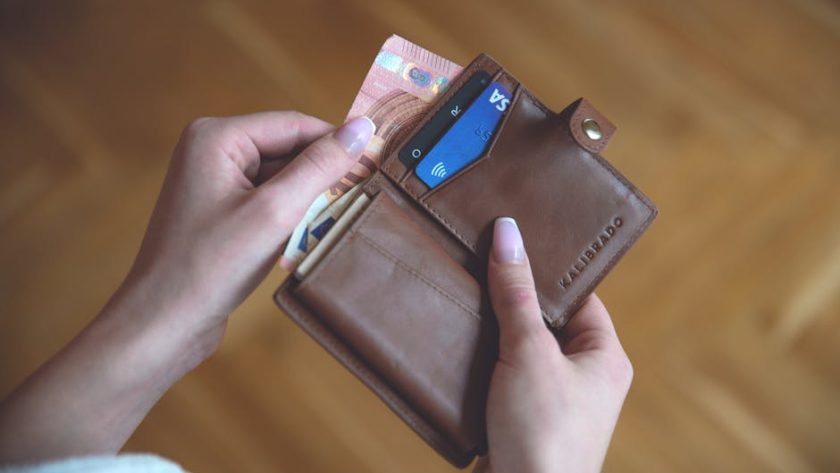 Why most wallets suck and the five I actually bothered to keep