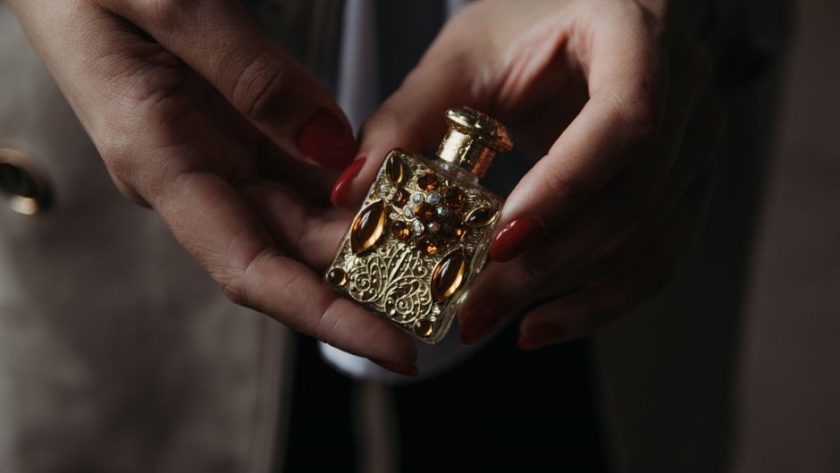Chanel Coco Mademoiselle Purse Spray Review Price and Refills