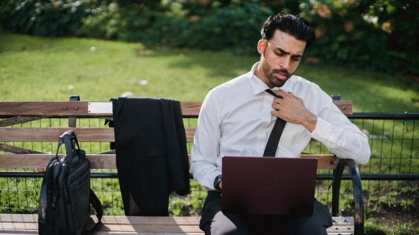 Ministry Of Supply Vs Athleta Performance Workwear: Ministry of Supply vs. Athleta: Which Performance Workwear Survives the Hybrid Office?