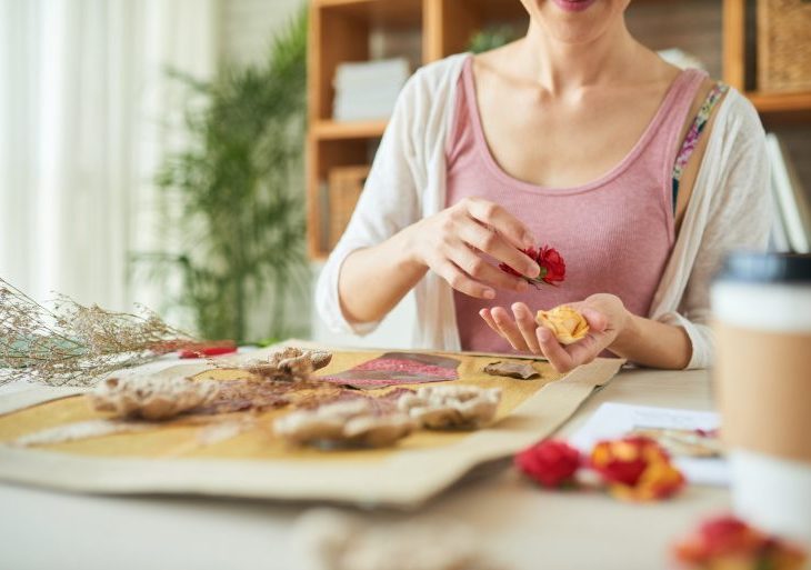 How To Make Your Own Potpourri